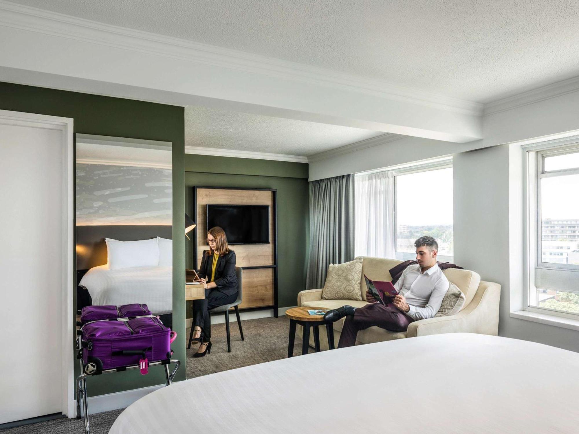 Mercure Bedford Centre Hotel Екстер'єр фото